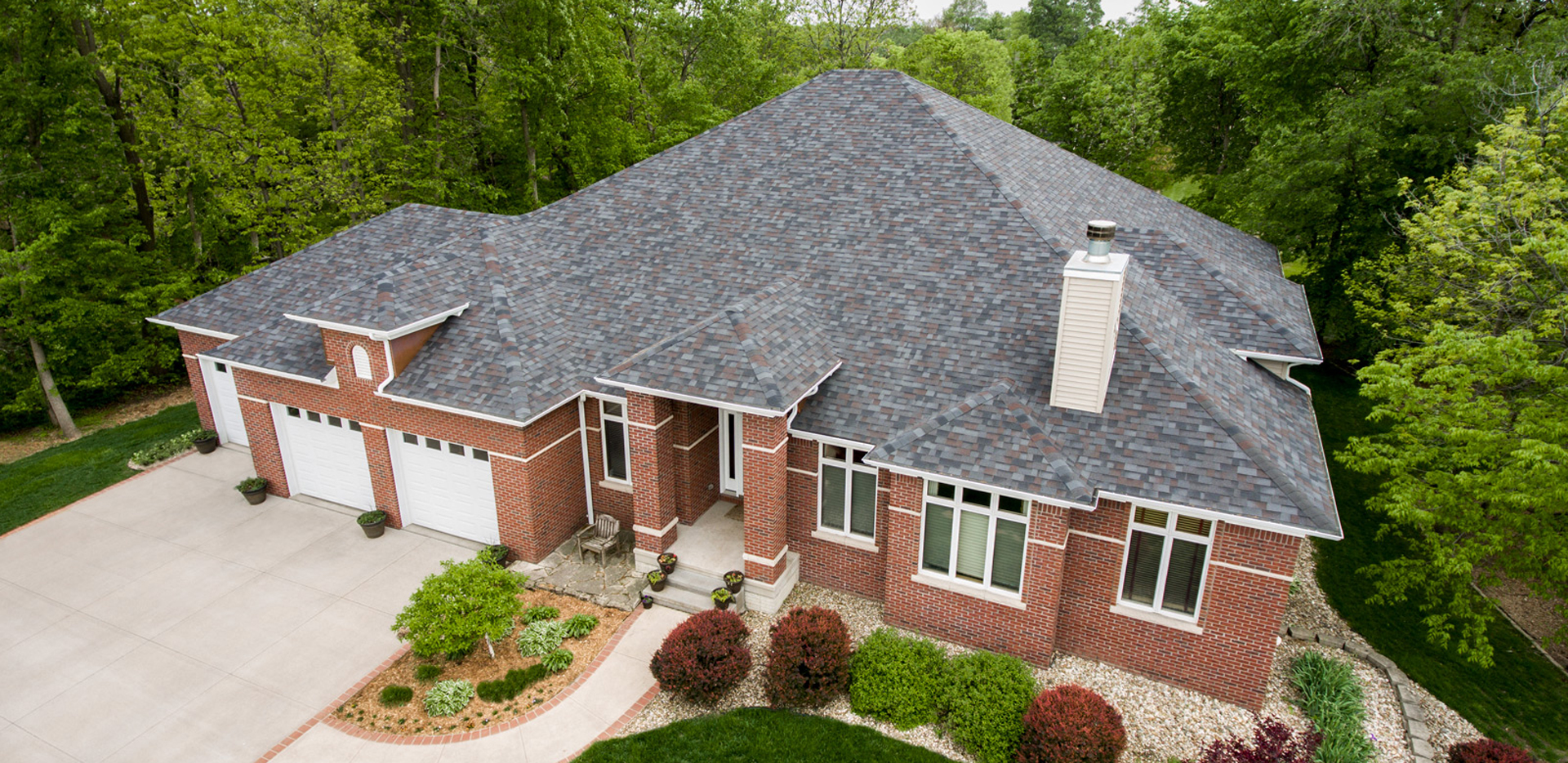 Roofing contractor Tri-Cities WA
